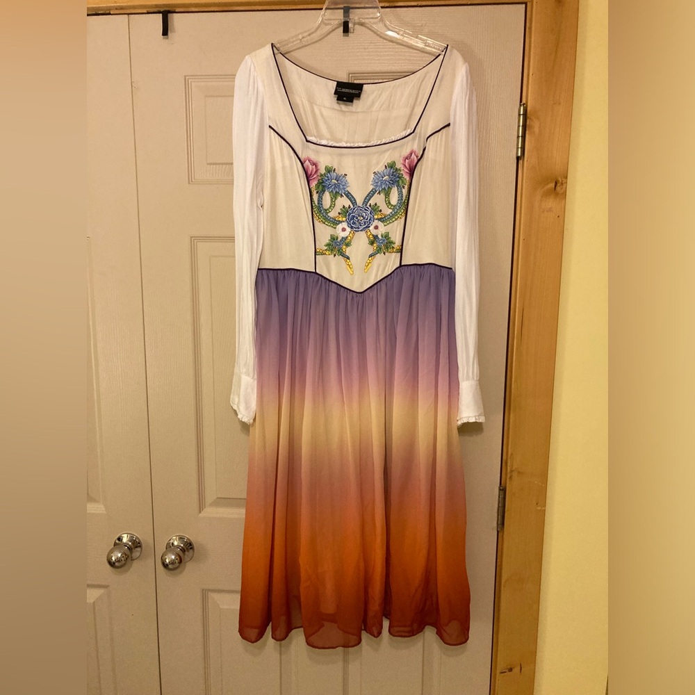 Her Universe Hunger Games: Ballad of Songbirds & Snakes Lucy Gray Dress XL